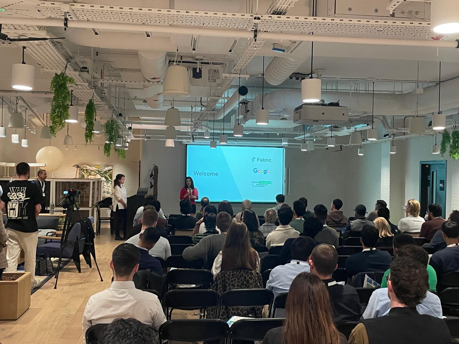 A full room for the welcome.